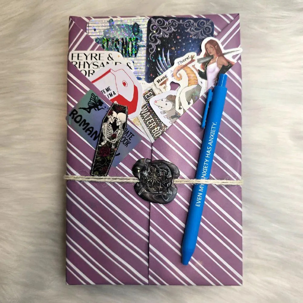 LIVE GAME NIGHT - Blind Date with a Book and/or Bookish Extras!